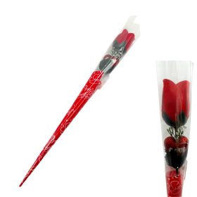 Valentin napi dekor rózsa szál celofánba csomagolva